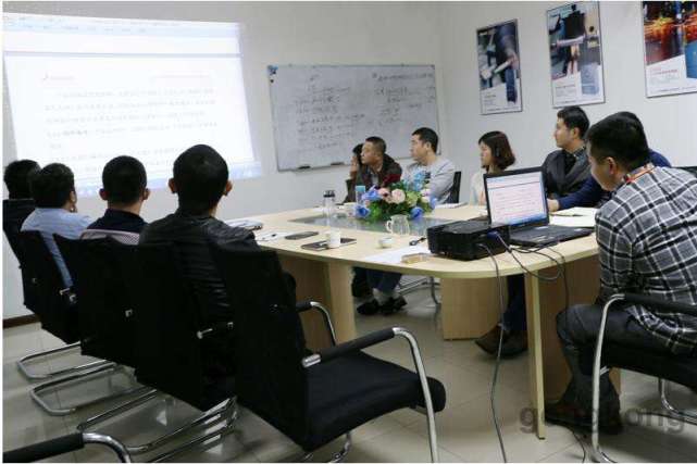 给领导送礼，懂得这三个规矩，不用花大钱，也能够得到领导的青睐