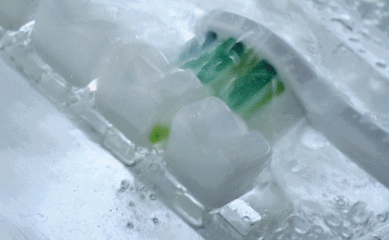 意大利银卫士牙刷,口腔清道夫电动牙刷