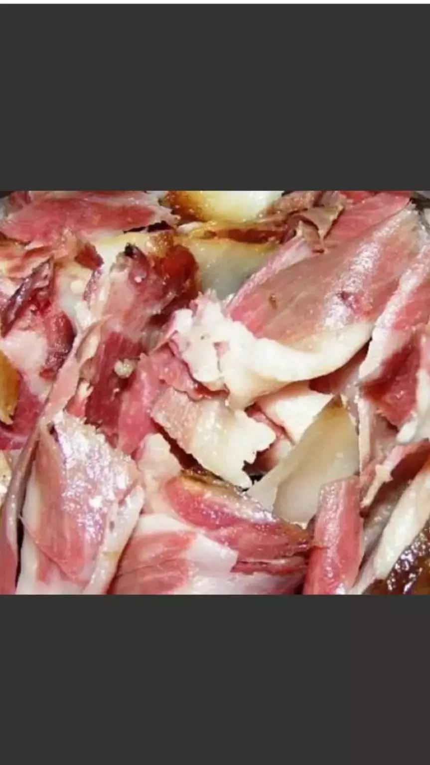 让人难忘的杀年猪:邻里矛盾没有一碗年猪肉烩菜解决不了的