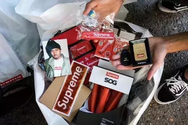 supreme和三星,三星山寨手机和正品有什么区别