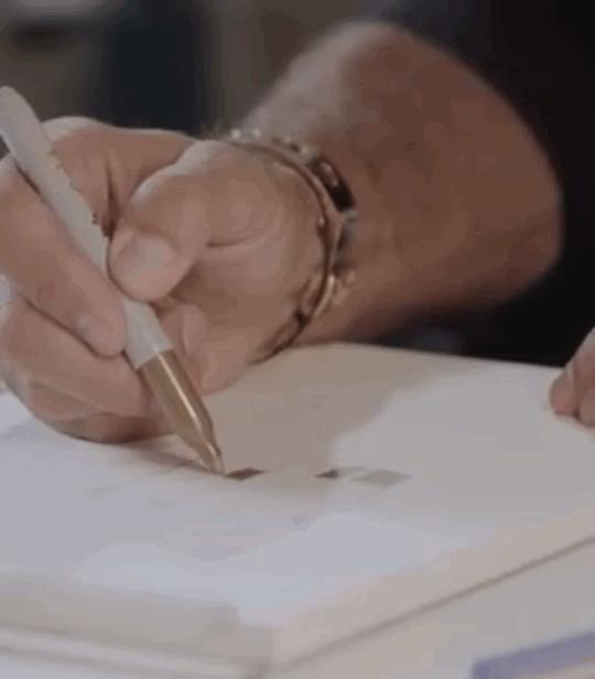 爱马仕口红为什么难买,爱马仕口红最火爆