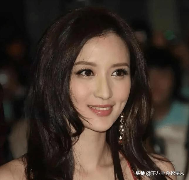 女星变老像蔡明,脸变僵的明星