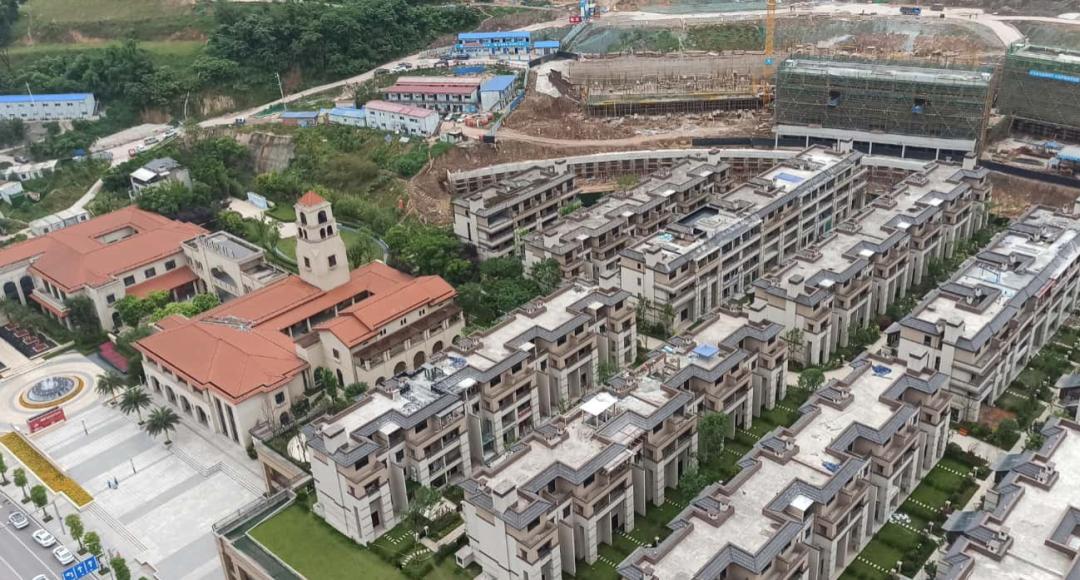 劲爆！重庆核心区惊现150万地铁商圈别墅，居然比高层还便宜？