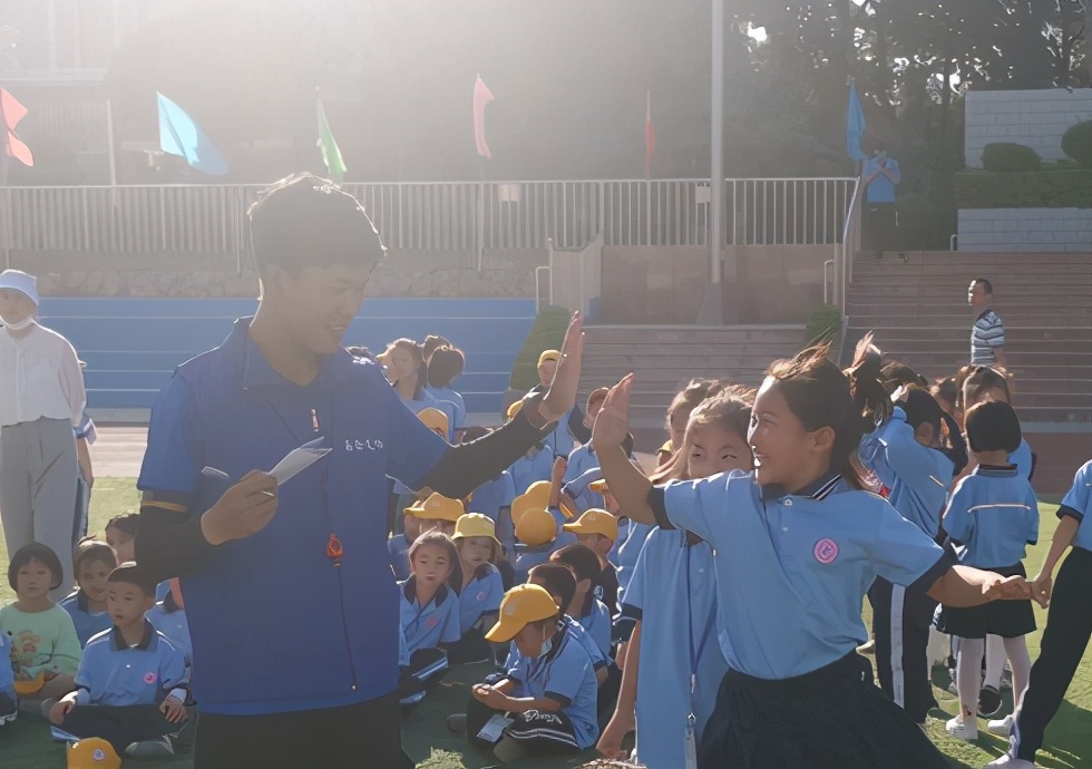 思明区小学生校园足球联赛2021,趣味足球快乐成长