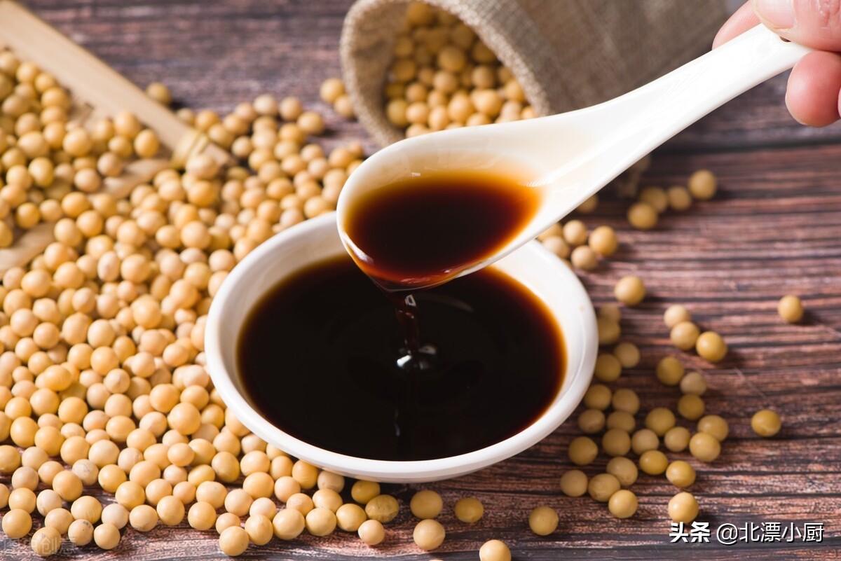 酱油有:生抽和老抽,味极鲜,一品鲜,区别很大,搞懂再买不吃亏