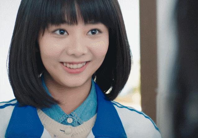 谭松韵人中长为什么不显老,谭松韵老气