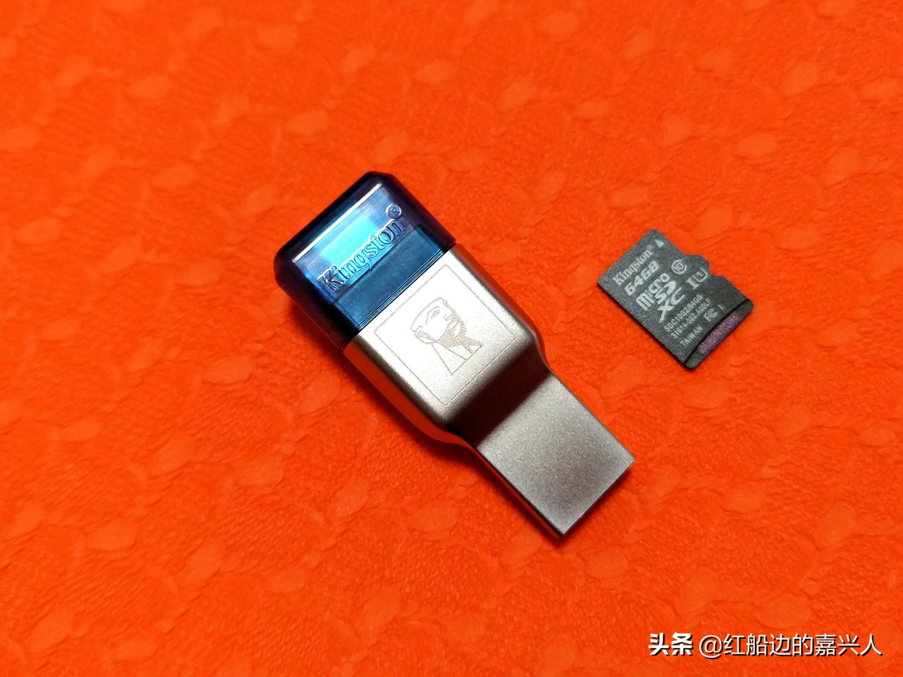 手机电脑平板都能用，金士顿USB3.1双接口读卡器简测分享！