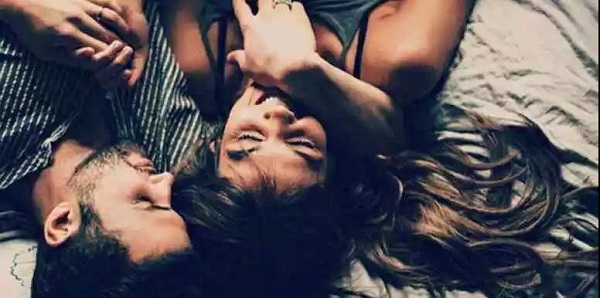 和女友生气怎么解决,和女友吵架气到中毒