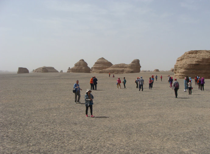 敦煌雅丹魔鬼城景观,大西北七彩丹霞地貌风景绝美震撼