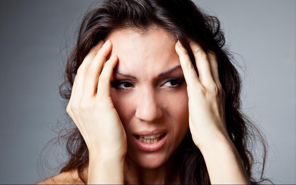 胆经不通小偏方,胆经堵全身堵一个穴位打通胆经