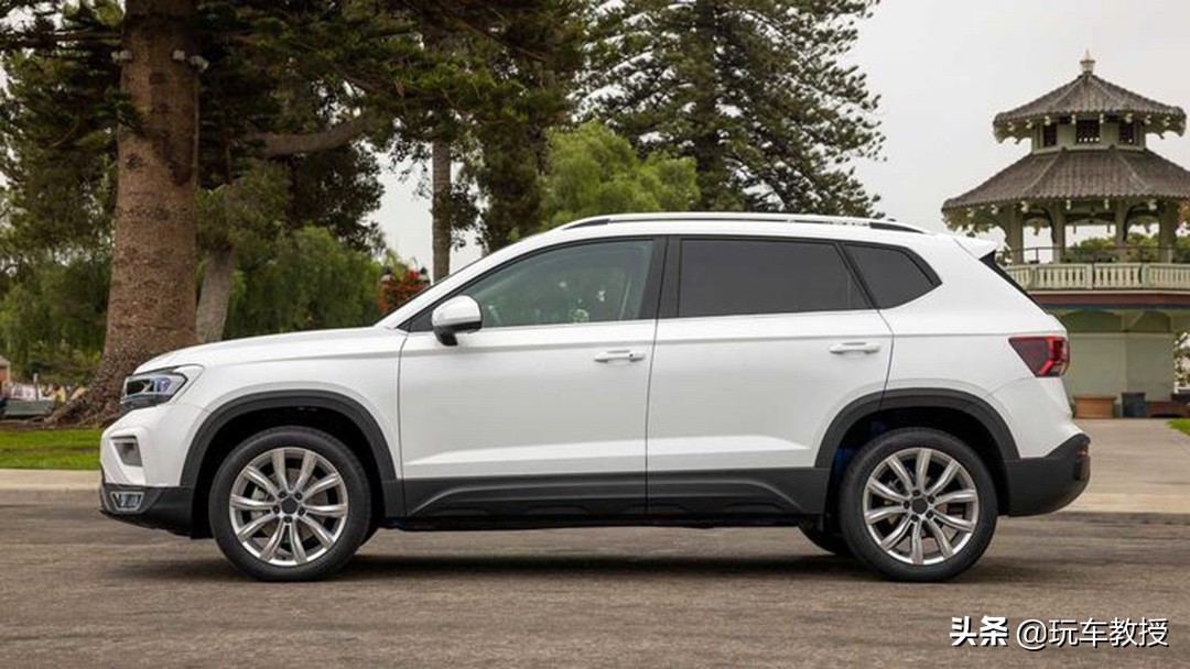 全新一代思域谍照曝光,本田全新思域两厢版专利图