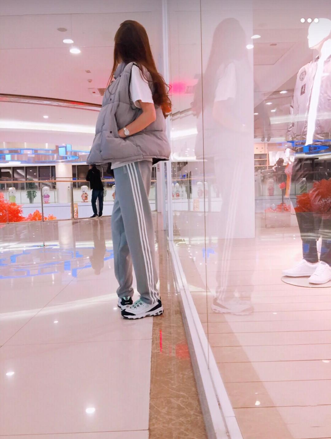 斯凯奇熊猫鞋11930和6179区别,斯凯奇黑色熊猫鞋怎么搭配