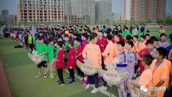 2020-2021足坛大事回顾,预测足坛未来十年的事件