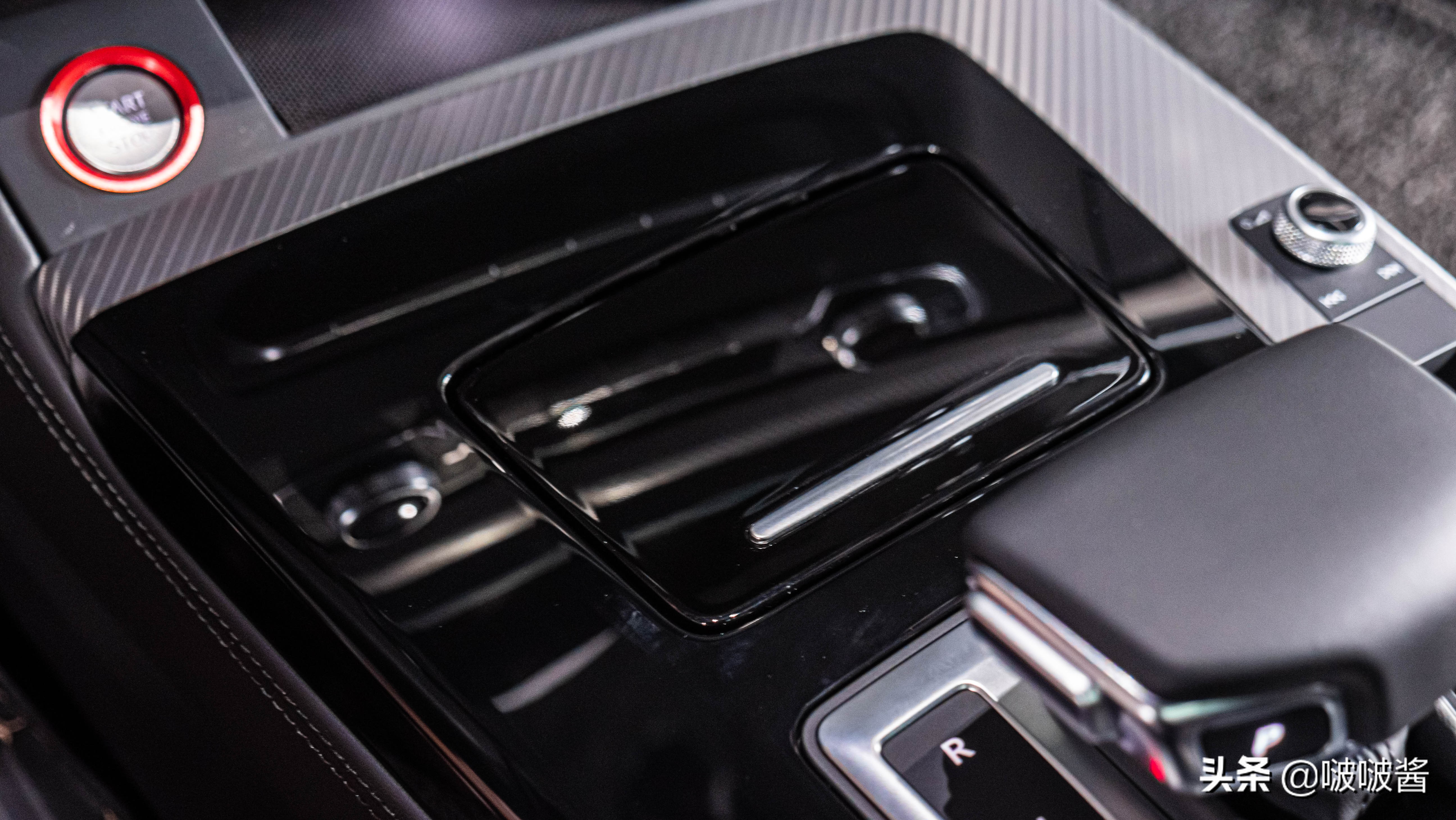 奥迪q5l换中控屏,奥迪q5l升级中控大屏多少钱