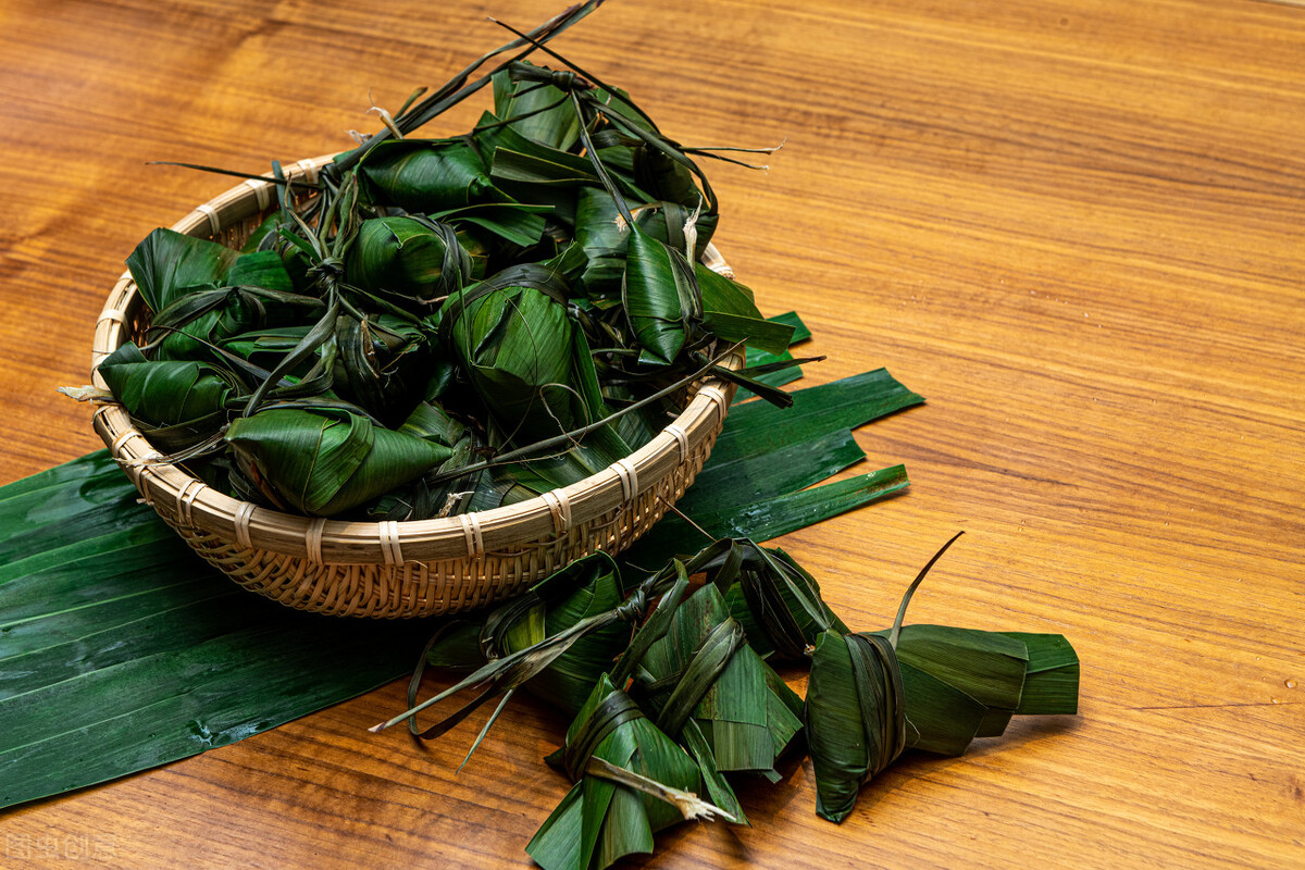 粽叶泡一下还是煮一下呢,粽叶是怎么泡比较好