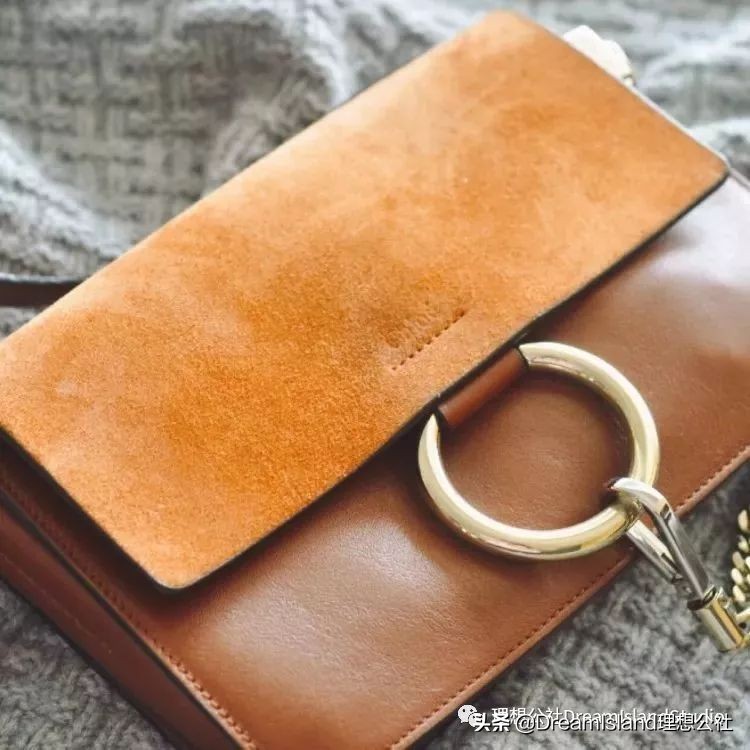 推荐几款适合女生的小包包,想买一款适合的小包包