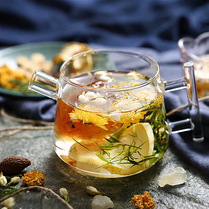 过年嗓子疼喉咙哑心里烦,过年嗓子突然很痛是怎么回事