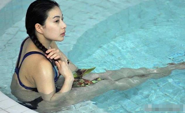 郭晶晶为什么能在豪门得到尊重,郭晶晶在豪门的生活情况