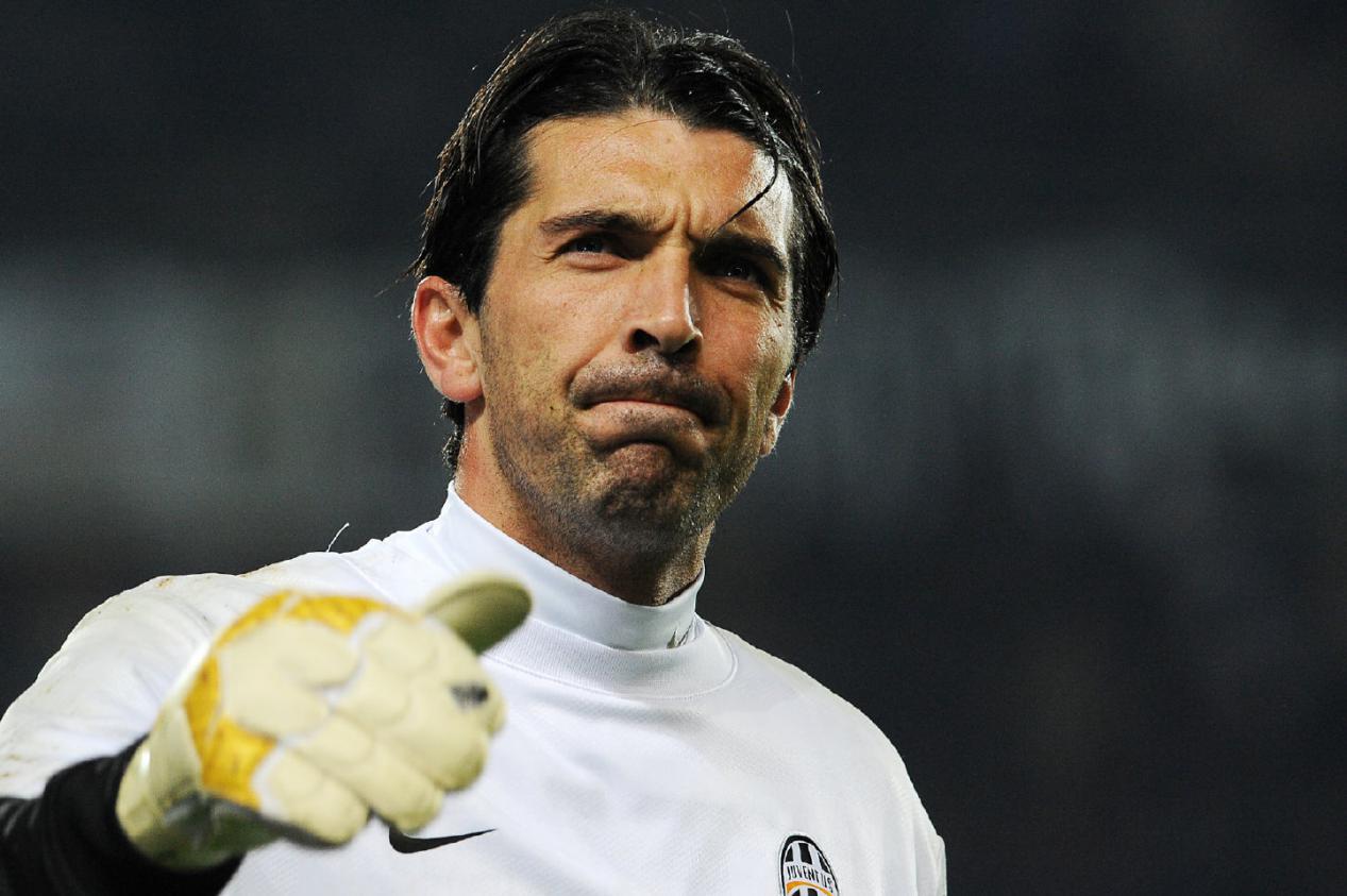 诺伊尔布冯卡西成就对比,卡西vs布冯vs诺伊尔