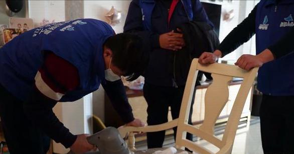 靠清洁致富,靠厨电行业赚钱