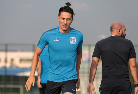 申花“知乎大神”励志故事:老队友都踢中乙他30岁在中超爆发