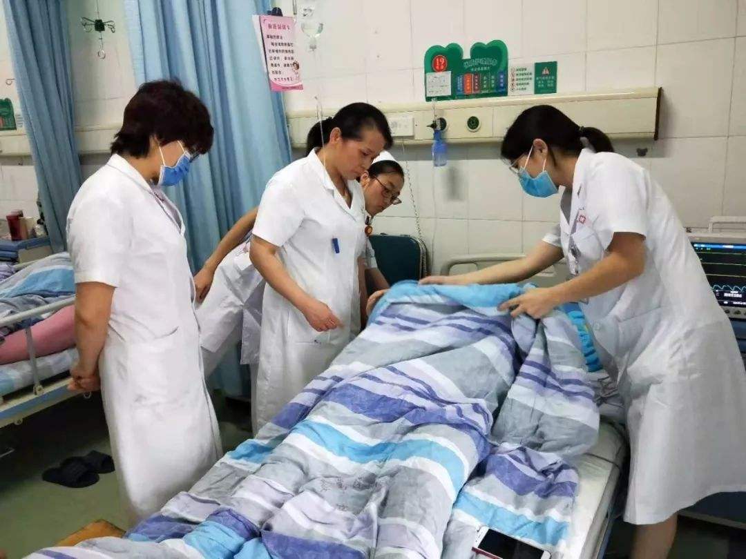 人流手术后子宫会脱垂吗,人流手术后肚子会疼吗