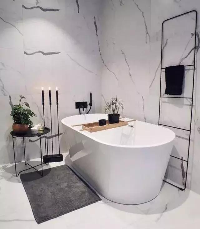 别人家的浴缸怎么样,家庭浴缸的真实感受