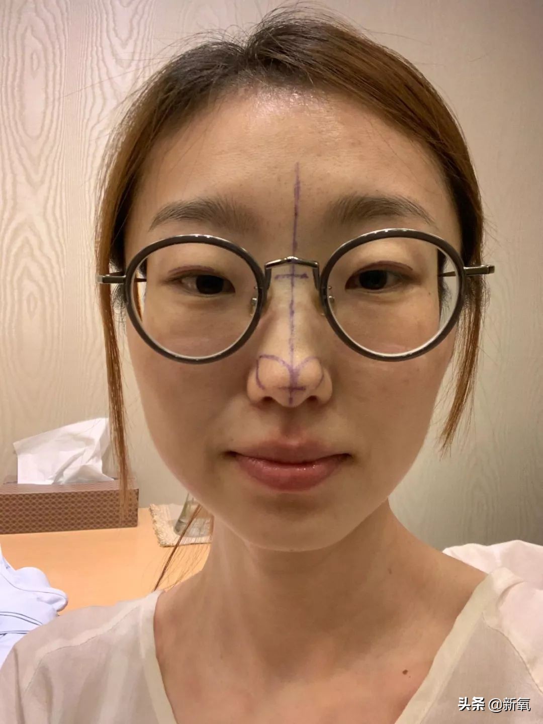 十元应该是娱乐圈唯一上传做作假哭照，还被夸奖可爱的女明星了