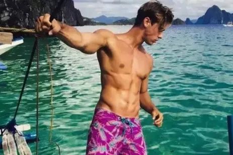 白蛋与蛋白质粉的区别在哪里,全蛋粉蛋黄粉蛋清粉到底有啥区别