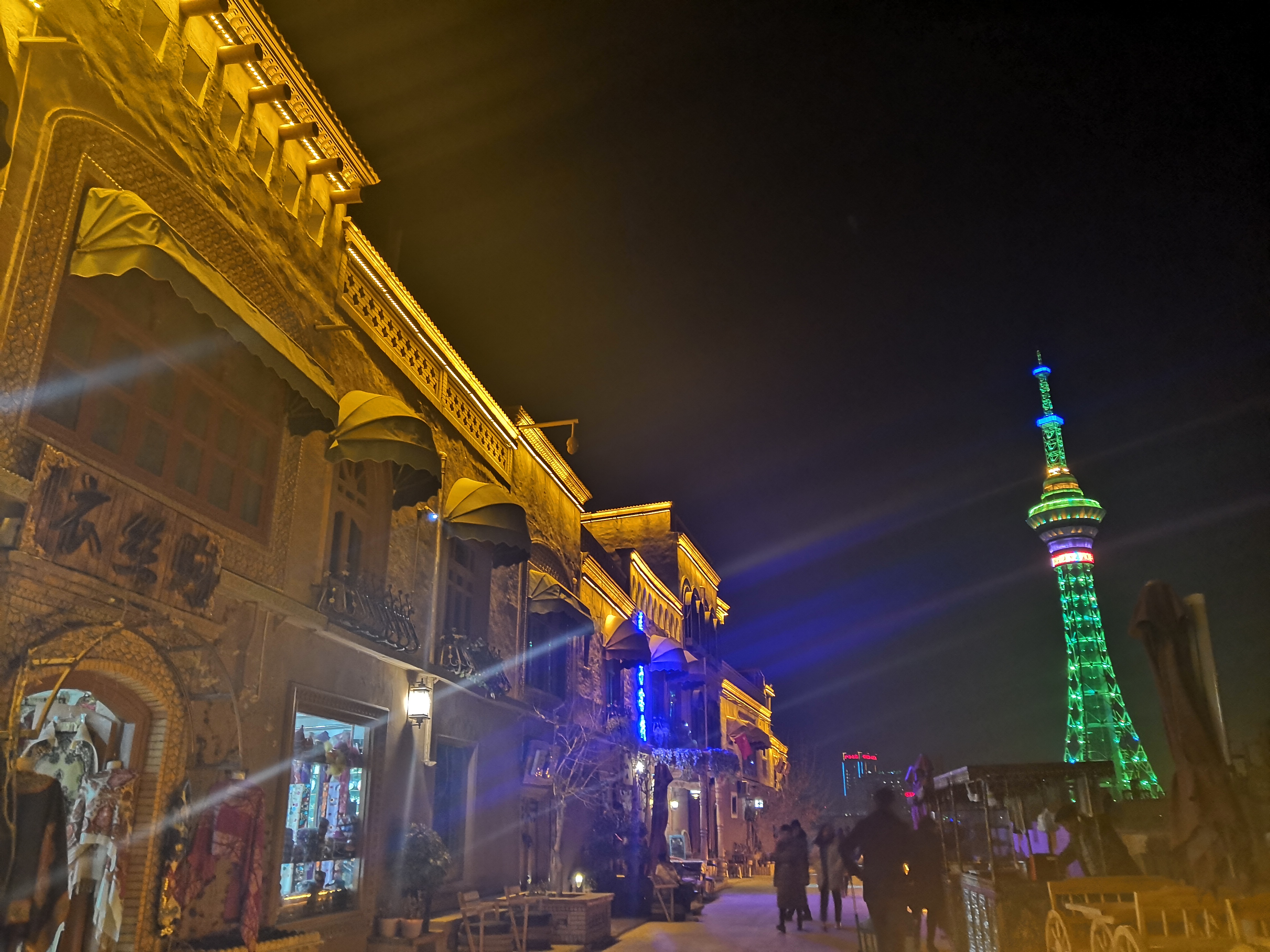 新疆北疆旅游攻略,南疆北疆旅游必去十大景点