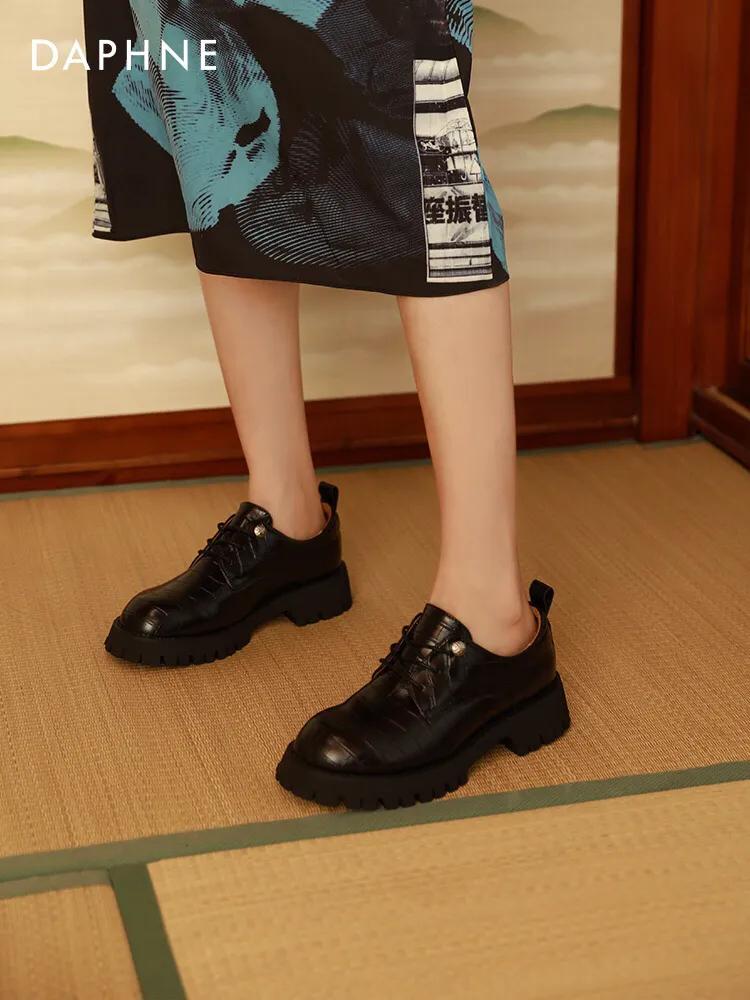 达芙妮实体店退市了吗,达芙妮退出市场