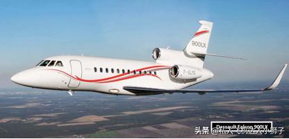 足坛球星私人飞机,足球球星坐私人飞机