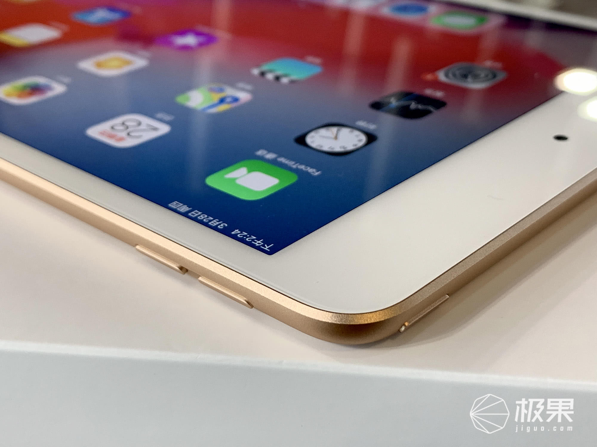 ipadmini图片编辑,ipadmini最新款12.9寸全面屏