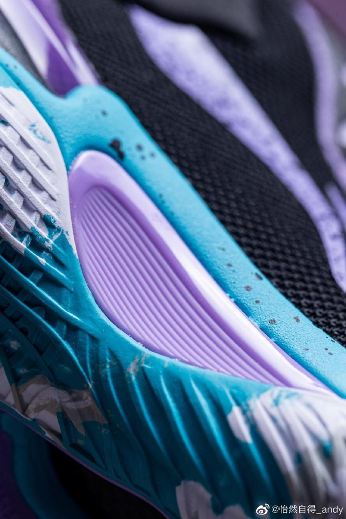 童鞋装碳板，配置高过耐克PG4，李宁真有你的