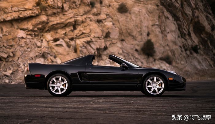 日系跑车丰田supra,日系最新跑车