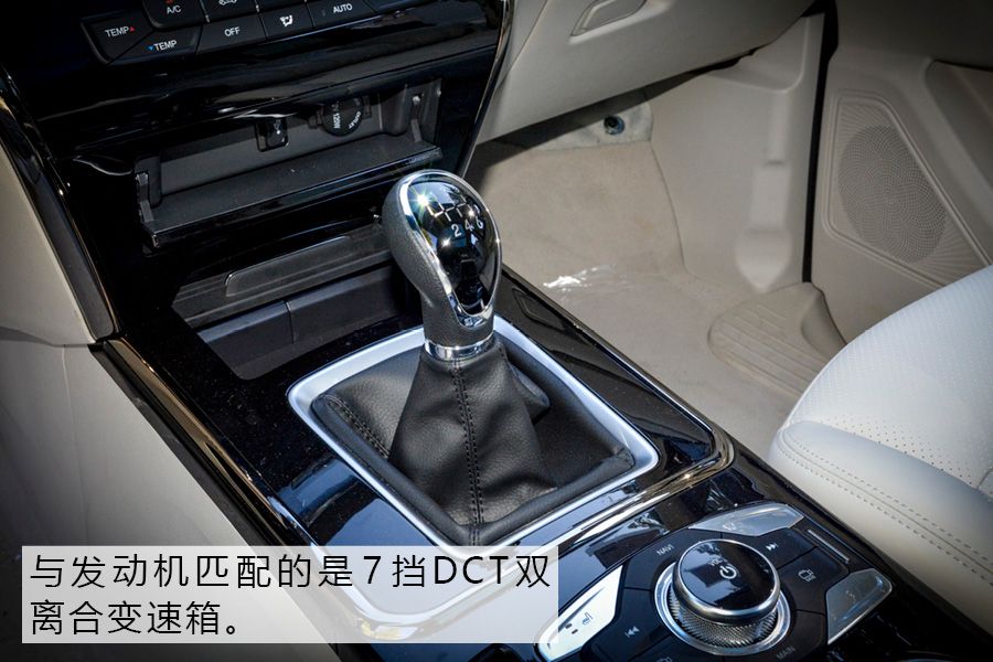 家用商用均兼顾试驾欧尚汽车COSMOS科尚10万块的性价比MPV