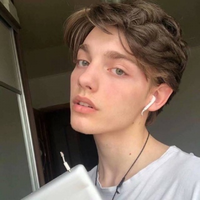 欧美男生微信头像黑白霸气超拽,微信头像男生欧美范的黑色