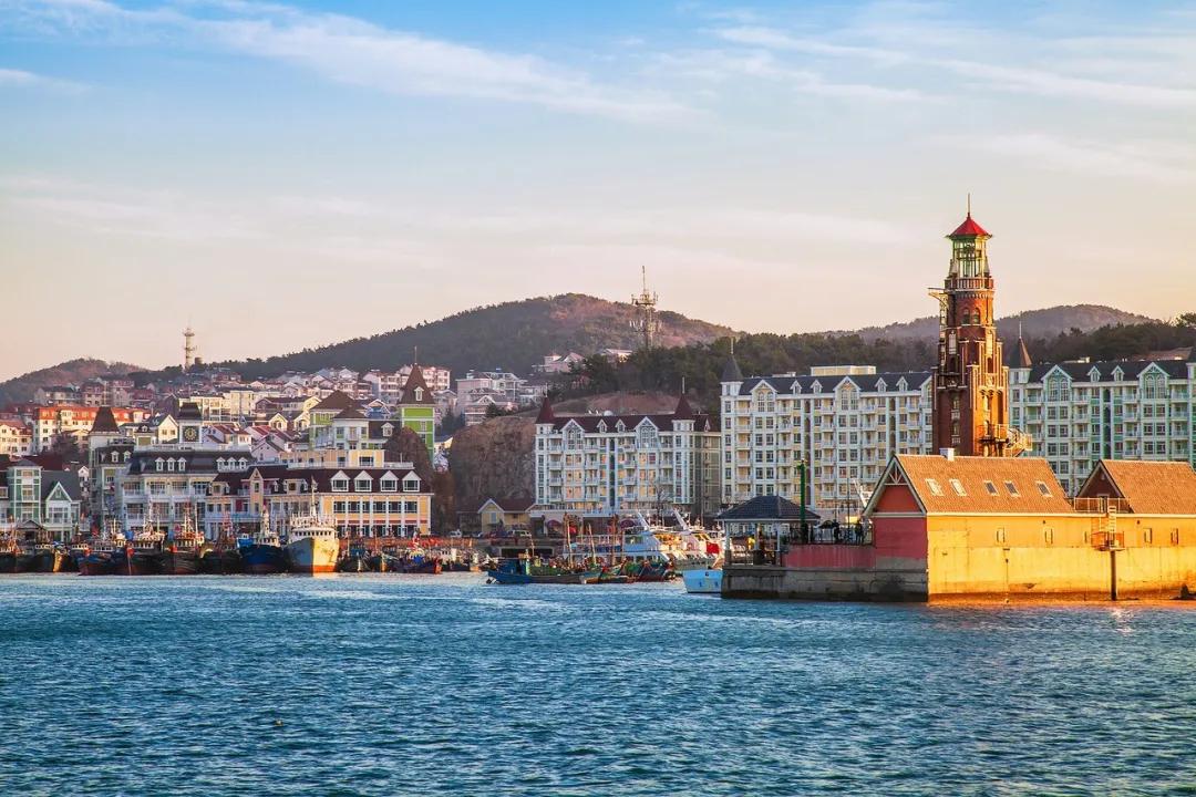 旅游三亚和厦门哪个更值得去,三亚和厦门哪个更值得去三亚旅游
