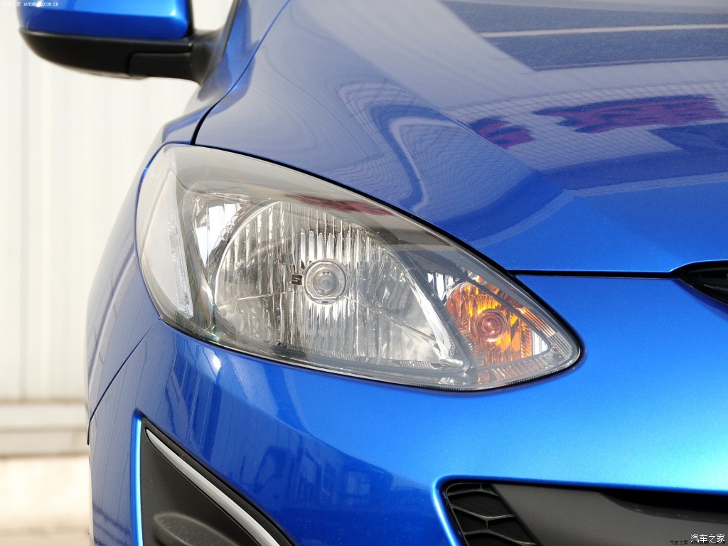 常见中高端汽车大灯,又聚光又亮的汽车大灯选择