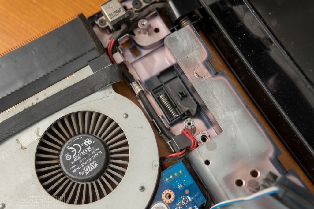 转轴坏了一定要换a壳吗,y400转轴断裂修复