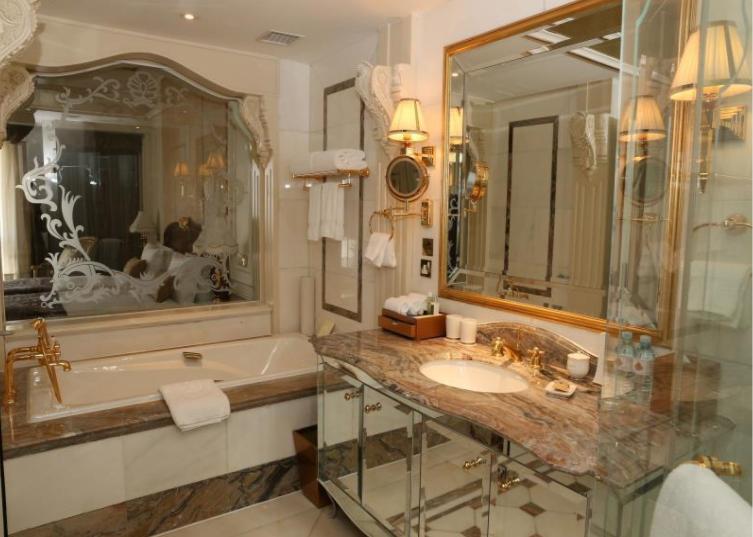 适合旅游散心的顶级酒店,北京出差酒店排行榜