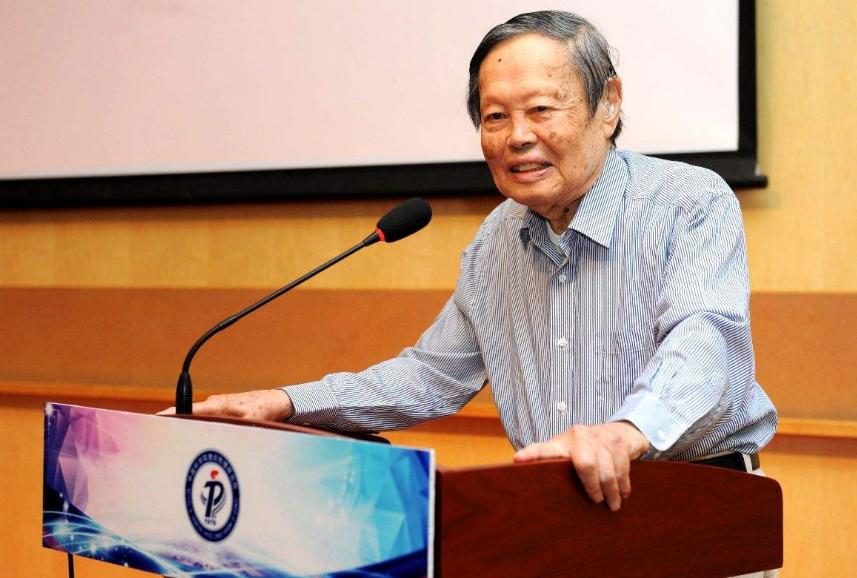 杨振宁在物理界的地位有多高,杨振宁是伟大的吗