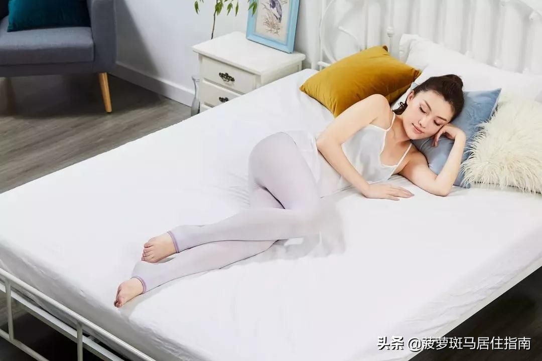 吴宣仪这腿线是练出来的吗,吴宣仪又细又长又直的腿