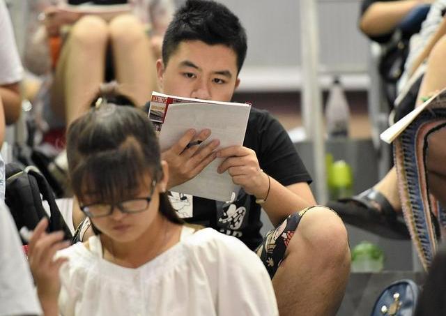 不参加高考，如何上大学？主要有4个渠道，学姐：看自身情况选择