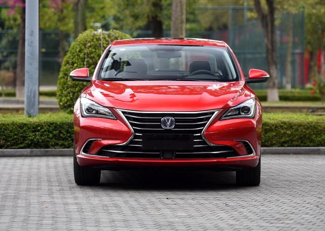 DX3、DX7销量惨淡,4A91三菱发动机,A5翼舞能拯救东南?