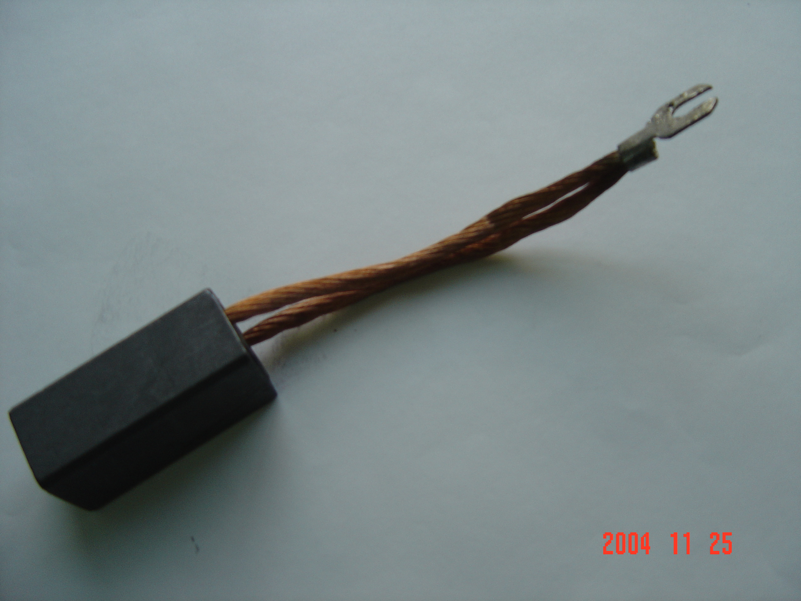 发电机集电环碳刷发烫的原因,发电机碳刷冒火分析与处理