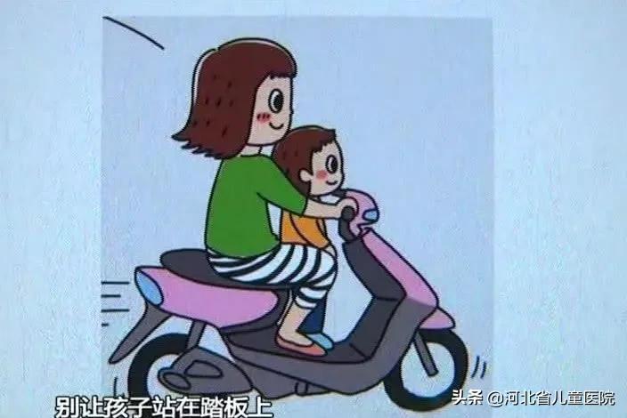 孩子的脚被孩子咬怎么处理,电动车绞住孩子脚怎么办