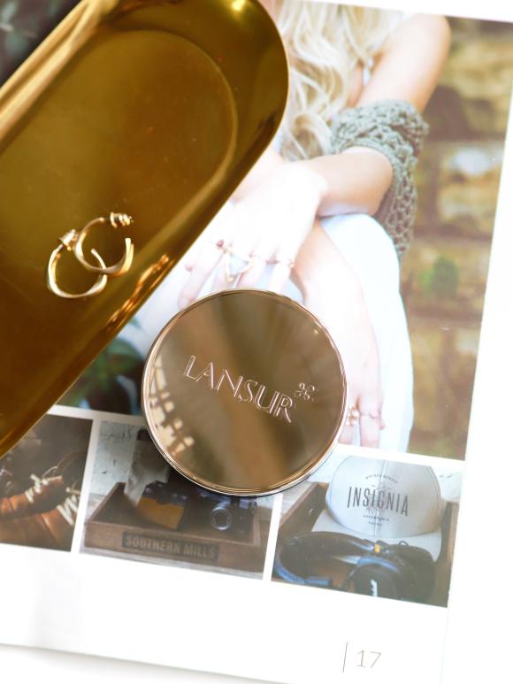 植物彩妆邂逅小清新，兰瑟小金盒粉底成打造“氧气妆”秘密*器武**