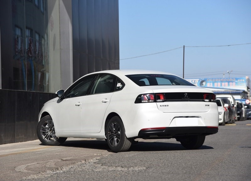 19款标致308换胎,19款308改款