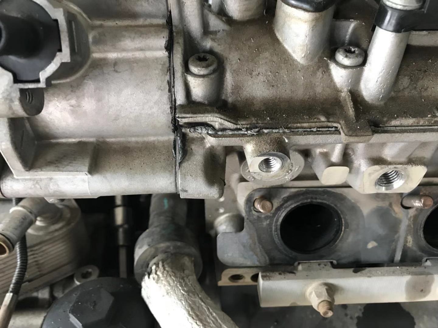 奥迪q3轿跑版烧机油吗,19款奥迪q3会烧机油吗